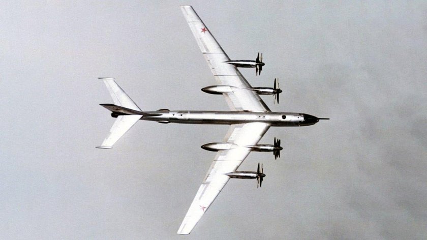 Стратегический бомбардировщик ту 95