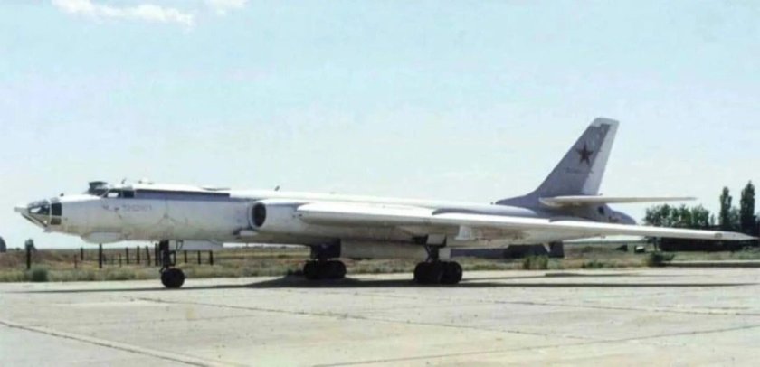 Бомбардировщик ту 16