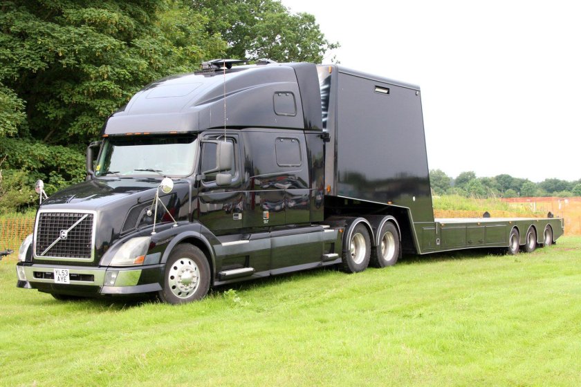 Автодом Volvo-780