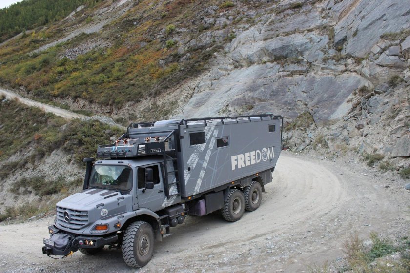 Mercedes Benz Zetros 6x6 автодом
