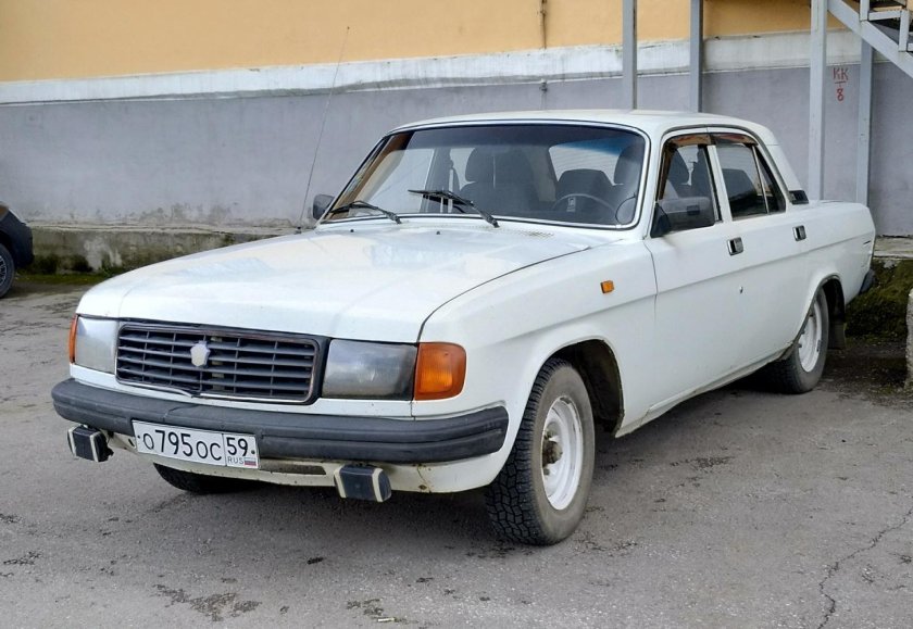 Автомобиль ГАЗ-31029 Волга
