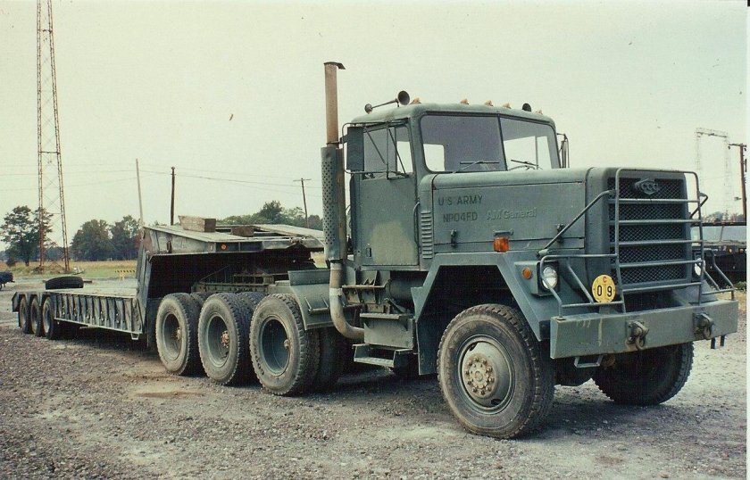 Тягач Ошкош м911