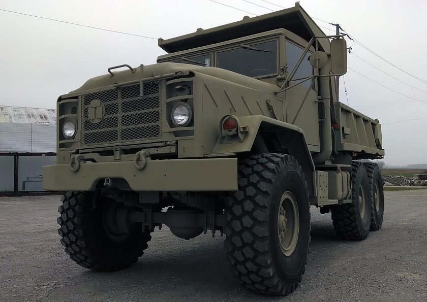 Армейский грузовик Ошкош