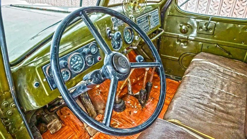 ЗИЛ 157 салон