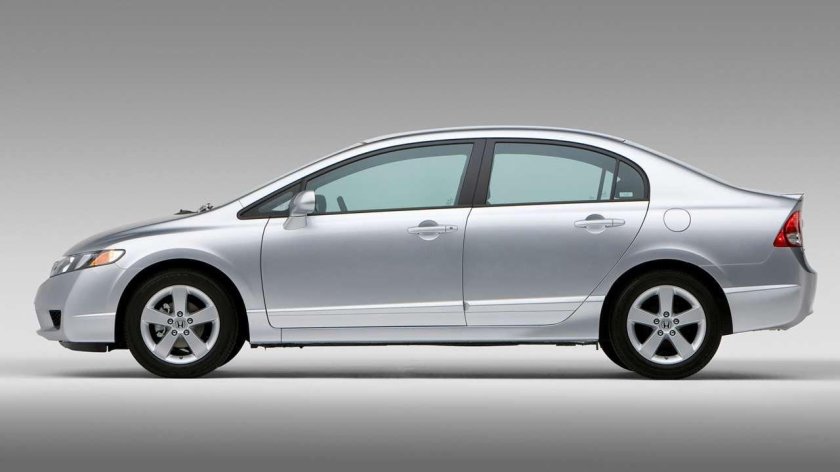 Honda Civic 4d седан