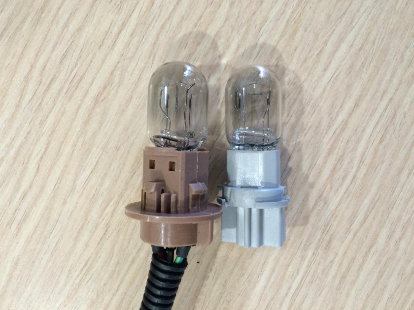 Цоколь ламп Хонда Цивик 4д 2008