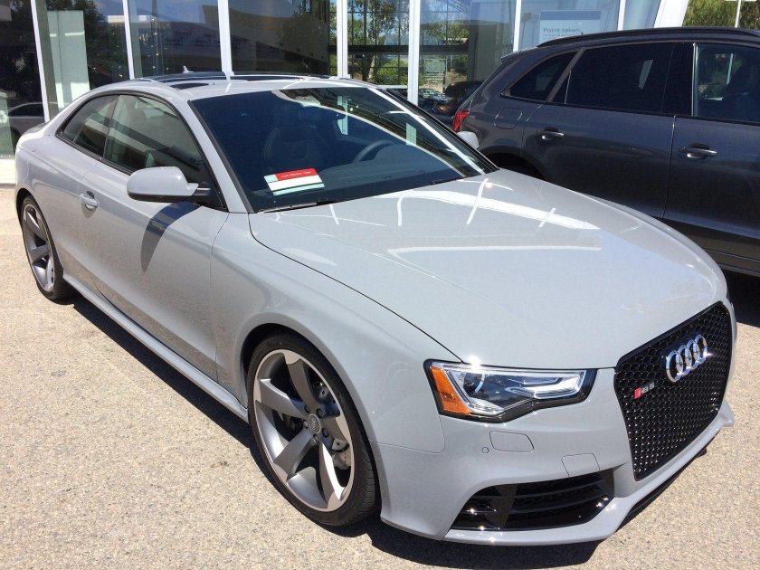 Audi rs5 Nardo Grey