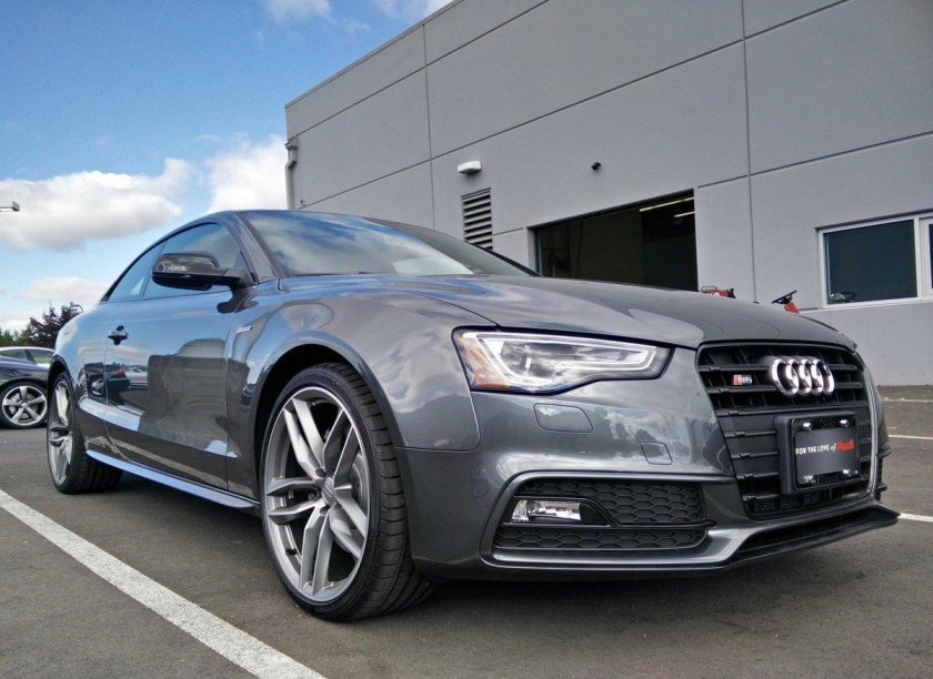 Ауди s5 серая