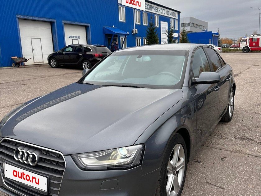 Ауди а 4 2013 года