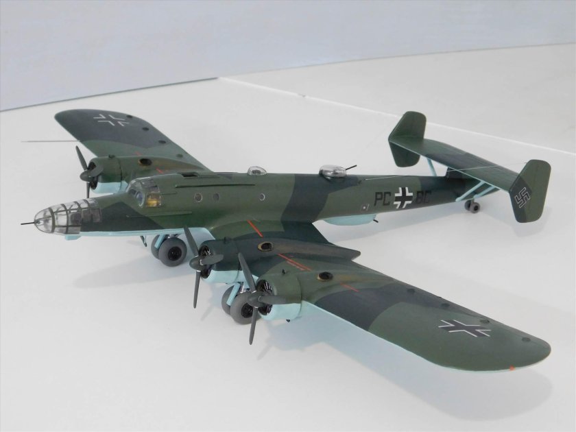 Бомбардировщик немецкий