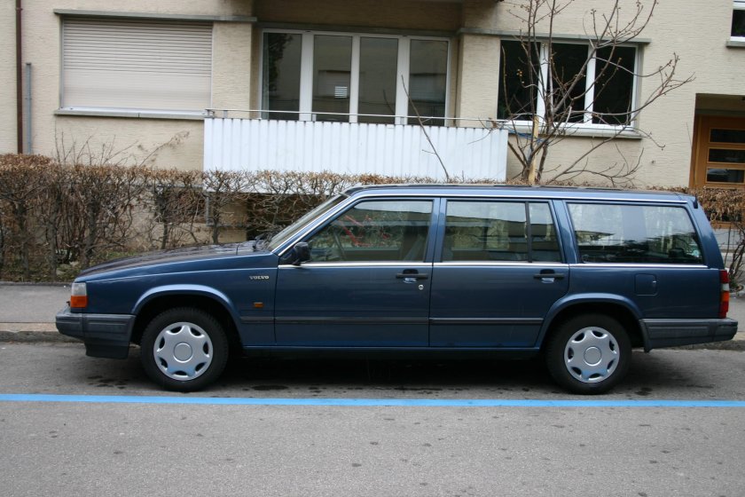 Volvo 745