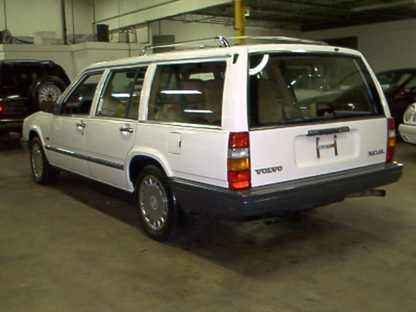 Volvo 760 Wagon