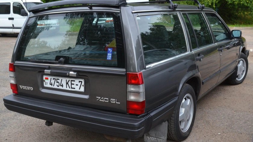Volvo 740 Estate