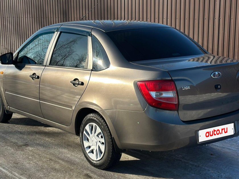 Лада гранта 2017 года