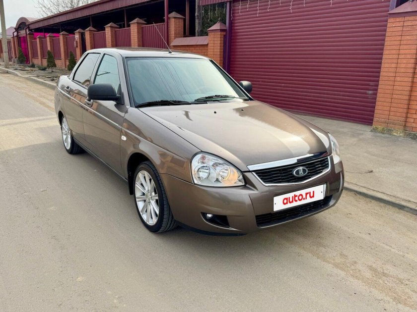 Приора седан 2013