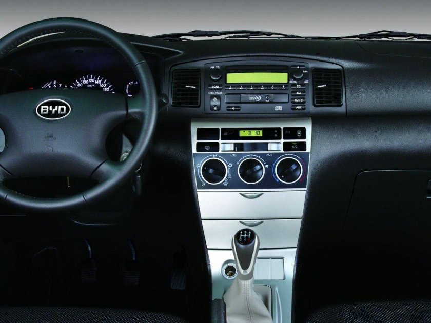 BYD f3 хэтчбек салон