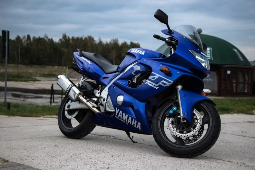 Yamaha yzf600r