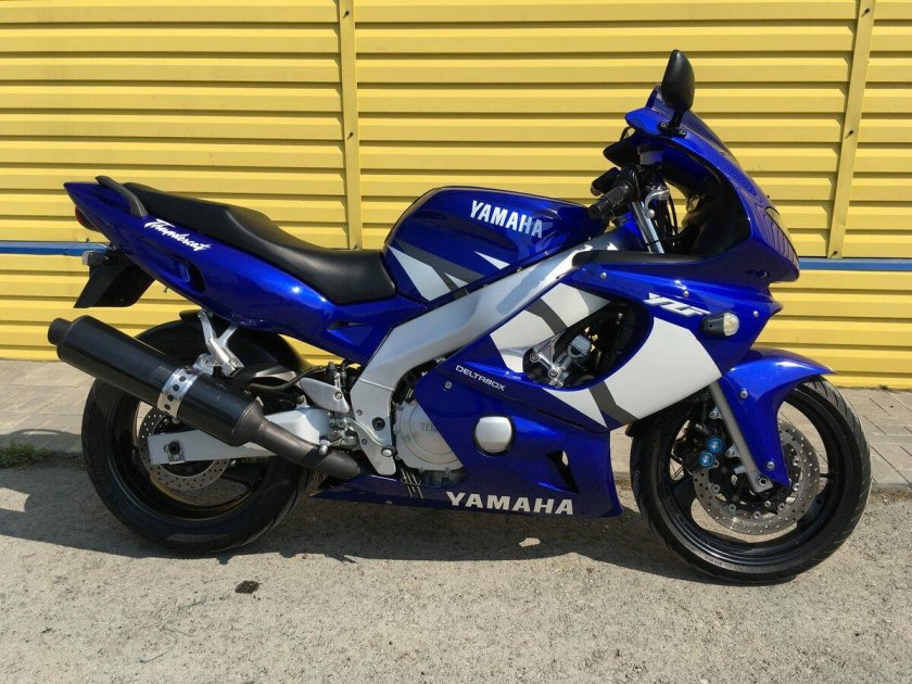Yamaha yzf600r