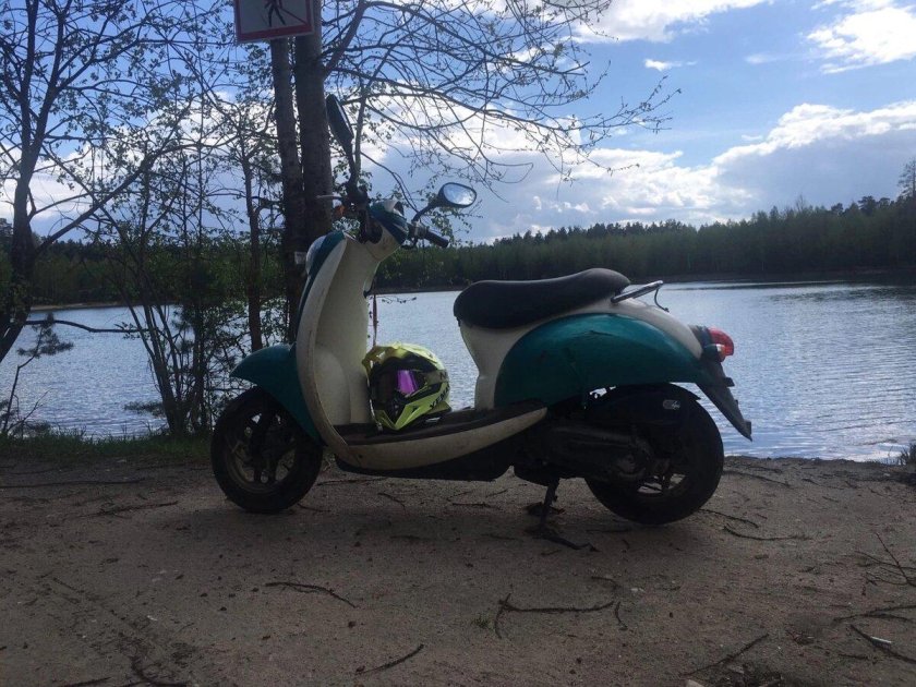 Скутер honda giorno