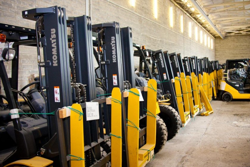 Вилочный погрузчик Komatsu