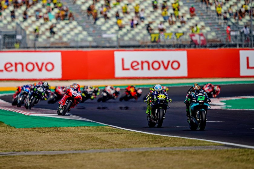 Гонка на мотоциклах