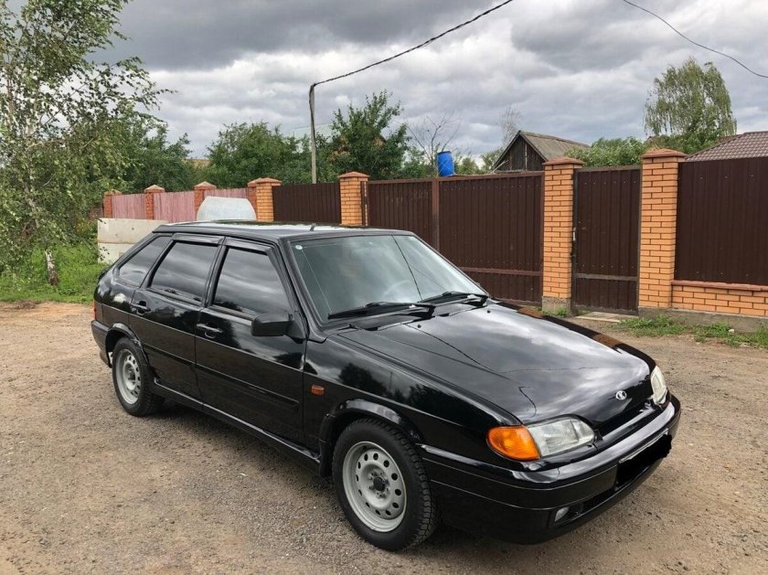 ВАЗ 2114 черная
