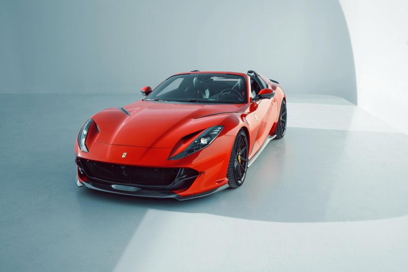 Ferrari 812 GTS 2021