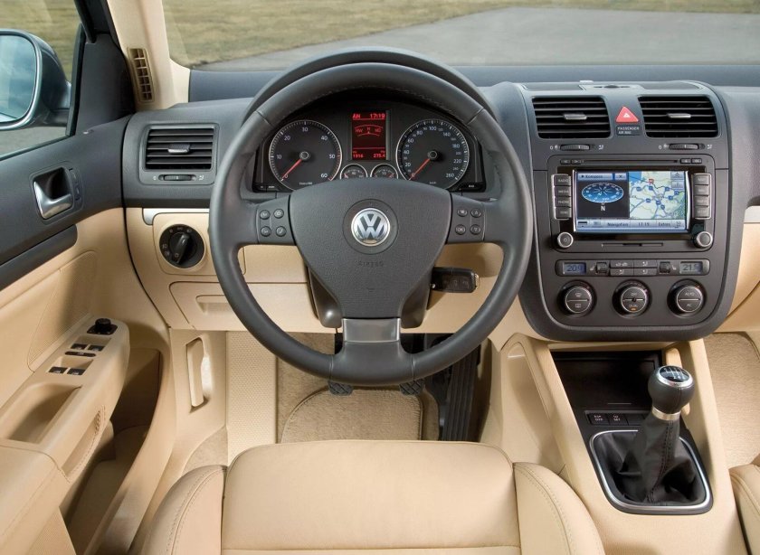 Фольксваген гольф 5 2008