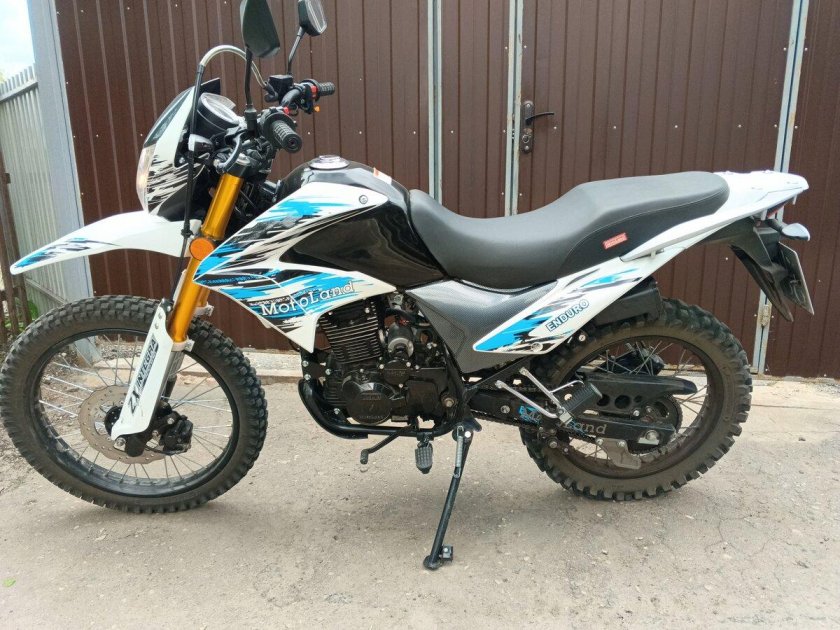 Мотолэнд эндуро 300