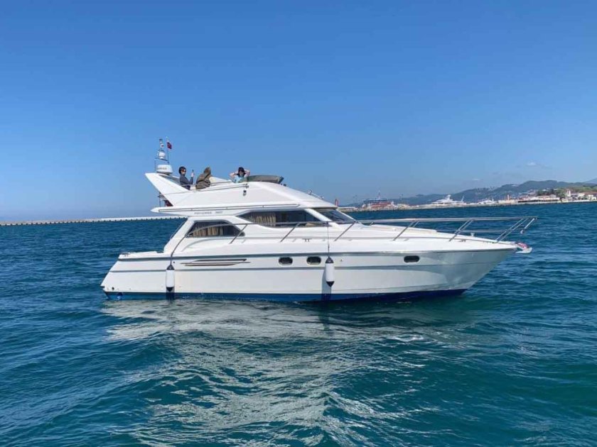 Яхта принцесса Сочи