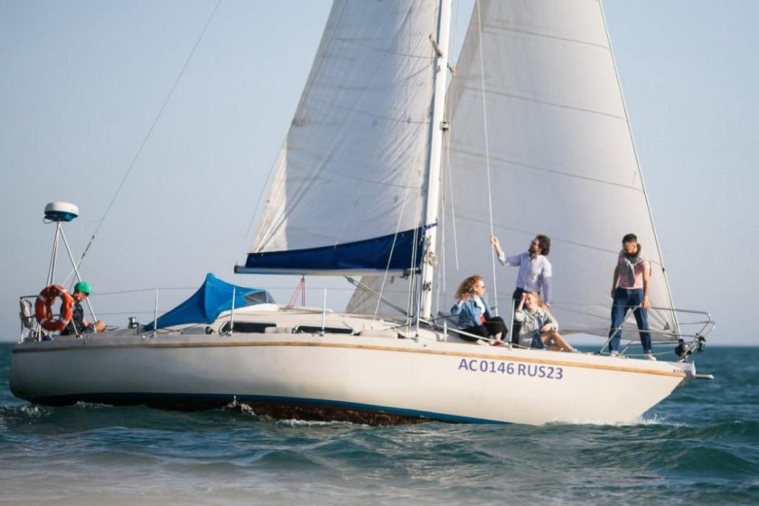 Арабеска 30 яхта