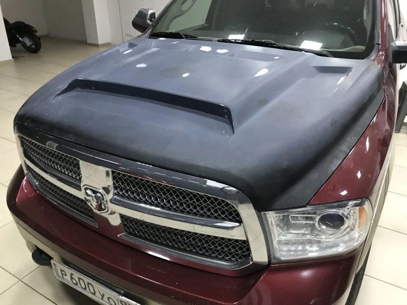 Капот dodge Ram
