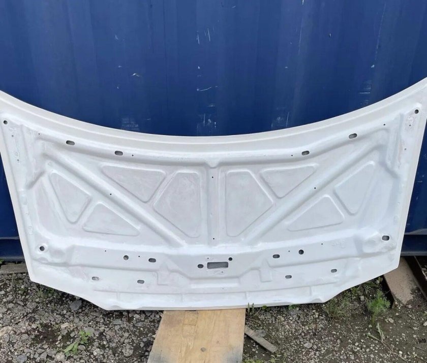 ГАЗ 3309 стеклопластиковый капот