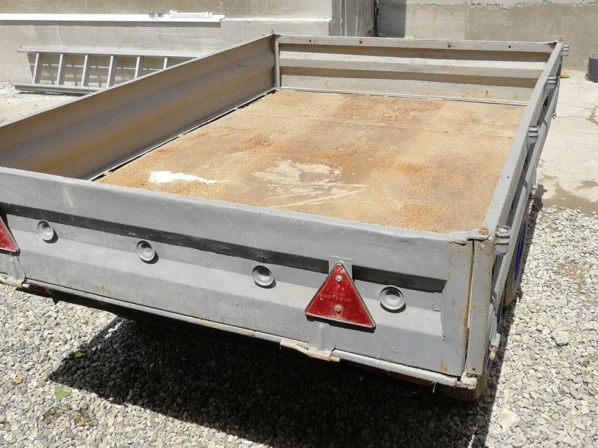 Прицеп бортовой