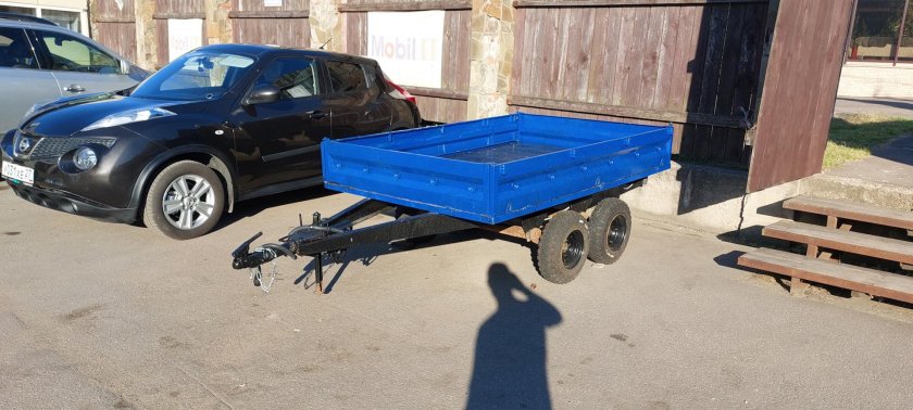 Двухосный прицеп