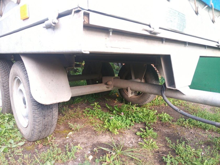 Прицеп легковой