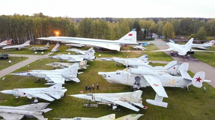 Центральный музей военно-воздушных сил Монино
