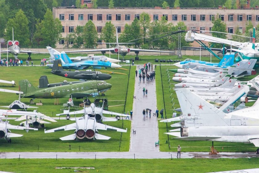 Центральный музей военно-воздушных сил Монино