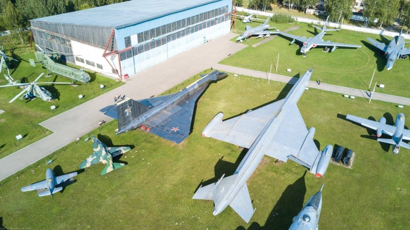 Центральный музей военно-воздушных сил Монино