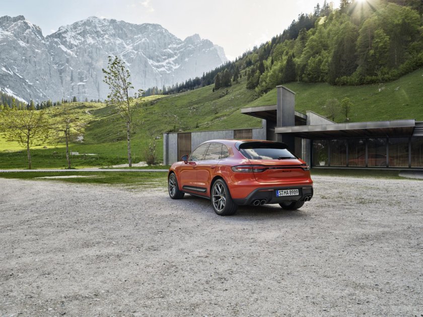 Порше Макан 2020