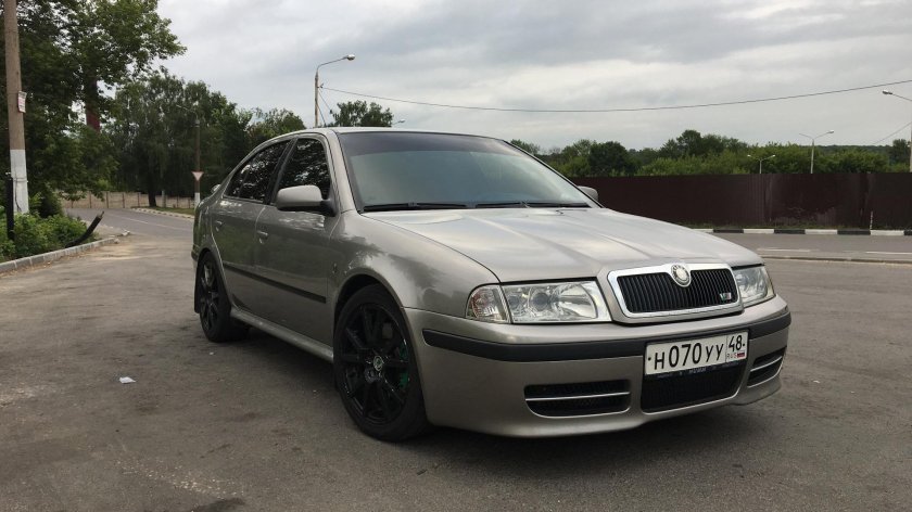 Skoda Octavia Tour 2