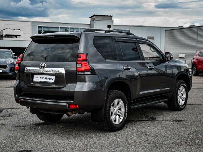 Toyota land cruiser prado 150