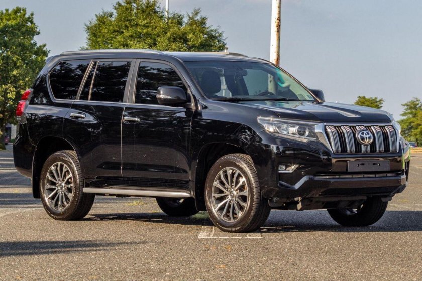 Toyota Land Cruiser Prado GX