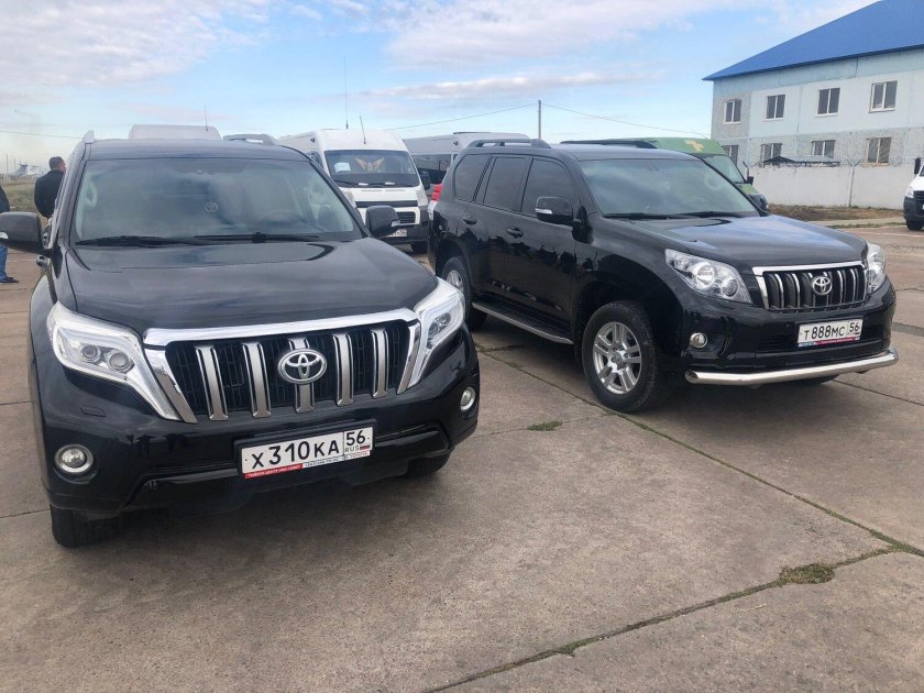 Land cruiser prado 150