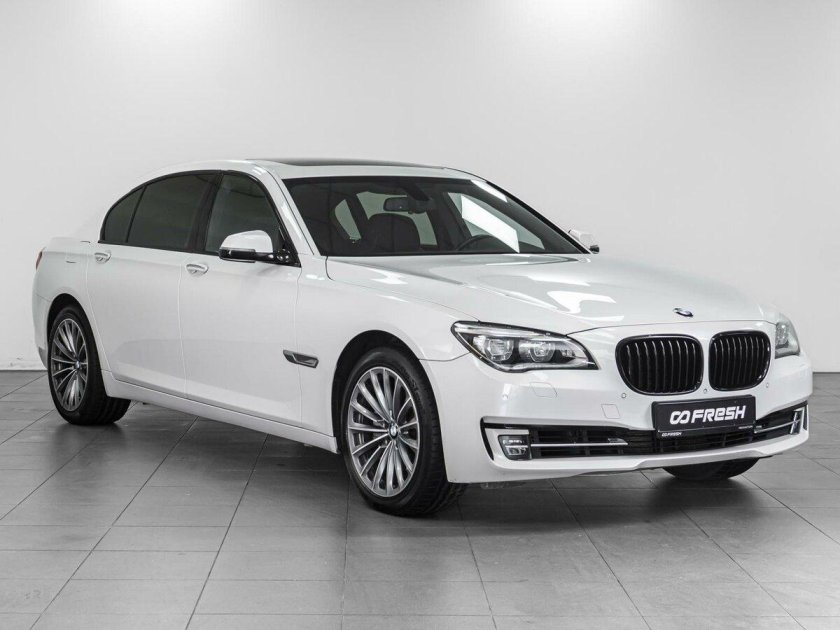 Бмв 7 серии 2012