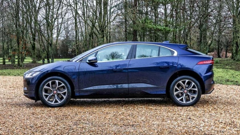 Ягуар i pace ev400