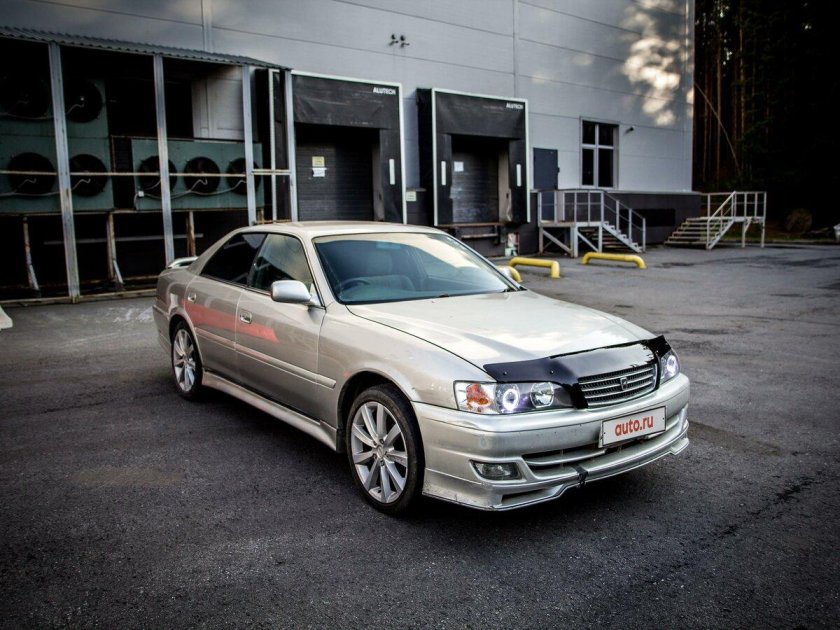 Toyota Chaser x100 Avante