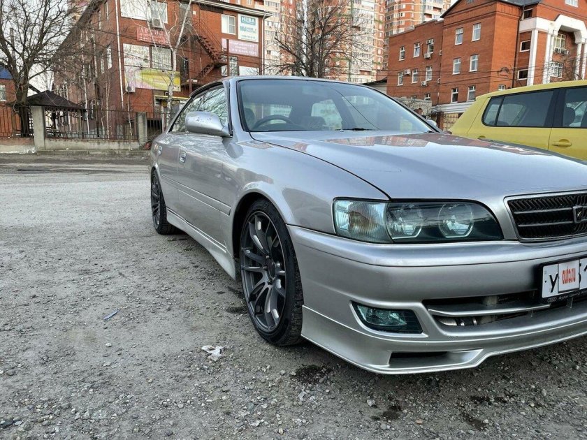 Toyota Chaser 105