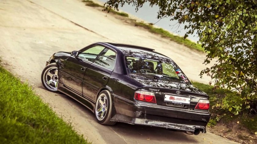 Toyota Chaser Tourer v