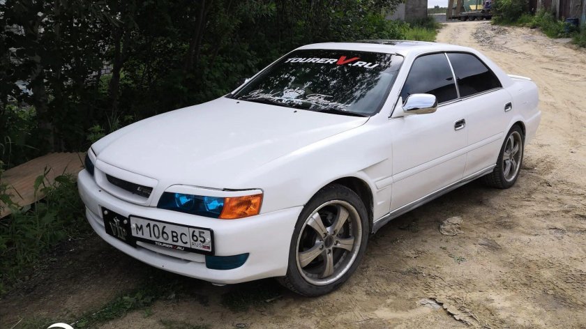 Toyota Chaser 105
